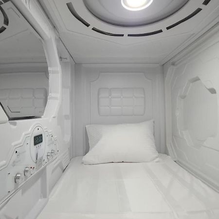 Hostel Aria Capsule Κισινάου Εξωτερικό φωτογραφία