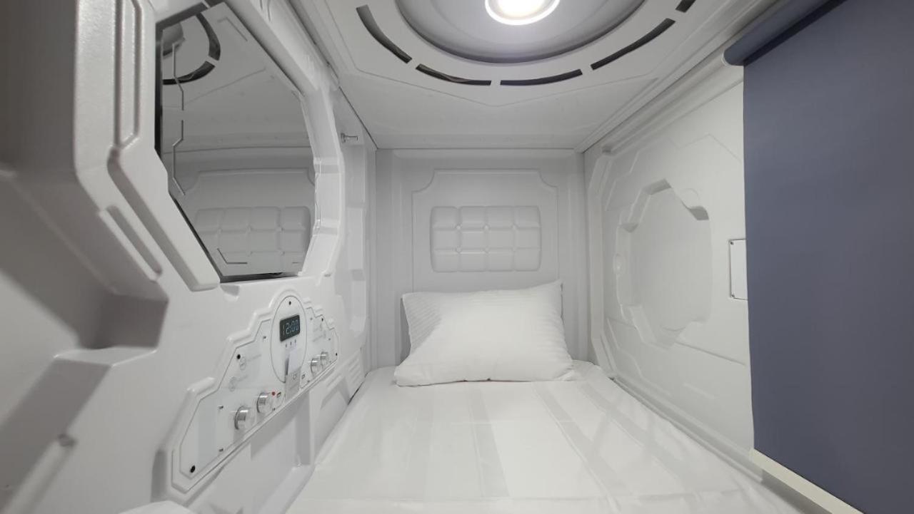 Hostel Aria Capsule Κισινάου Εξωτερικό φωτογραφία