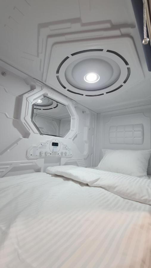 Hostel Aria Capsule Κισινάου Εξωτερικό φωτογραφία